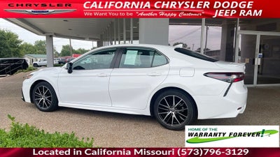 2023 Toyota Camry SE
