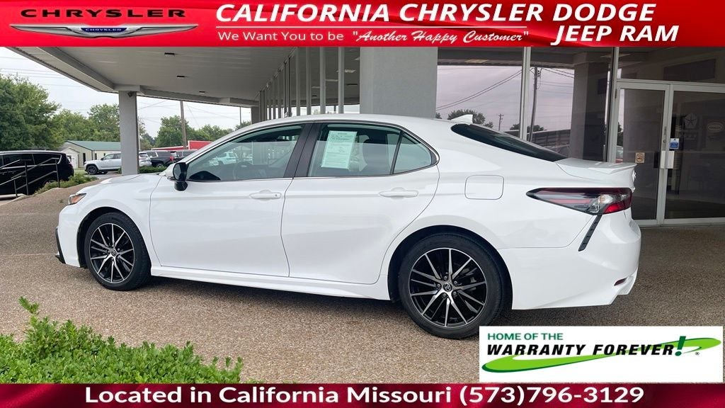 2023 Toyota Camry SE