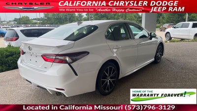 2023 Toyota Camry SE