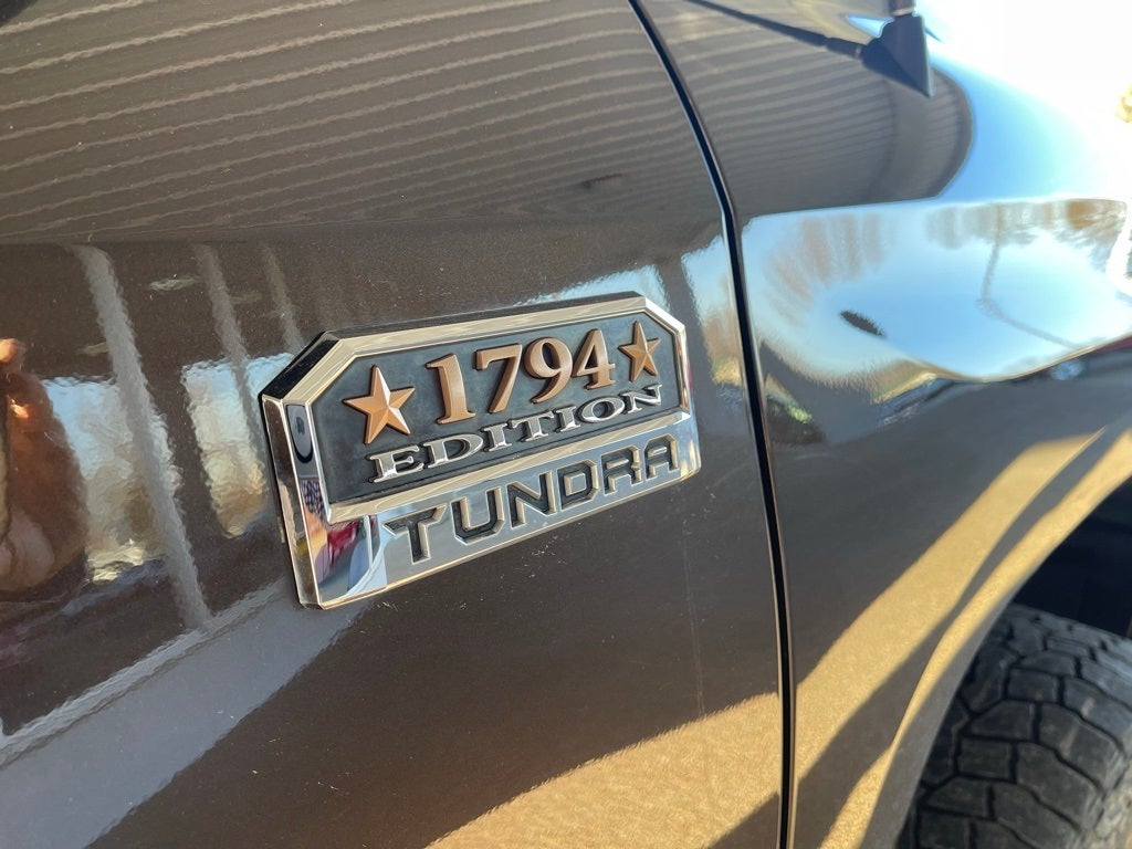 2019 Toyota Tundra Base