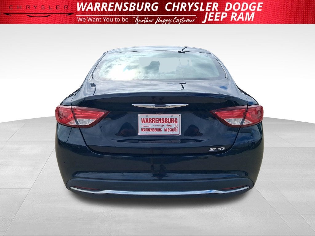 2016 Chrysler 200 Limited
