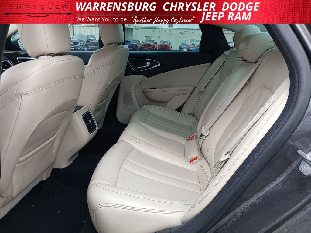 2015 Chrysler 200 C
