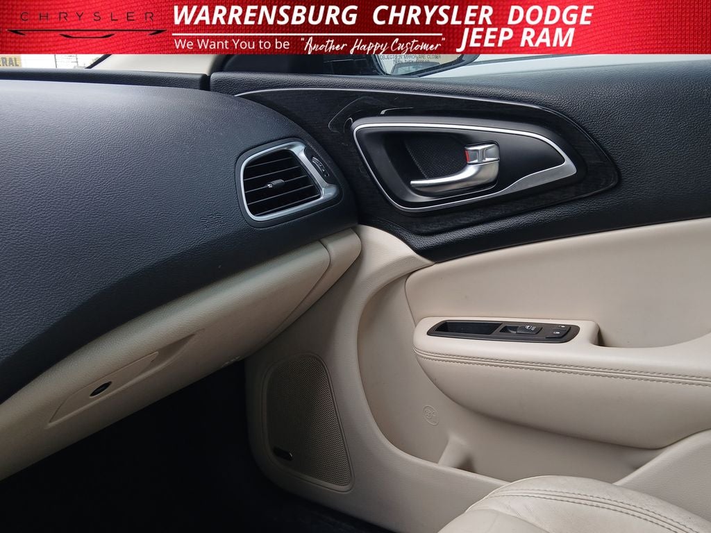 2015 Chrysler 200 C