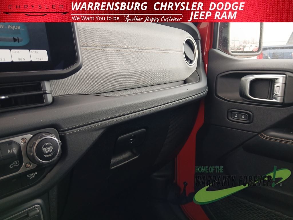 2024 Jeep Wrangler 4-Door Sahara 4x4