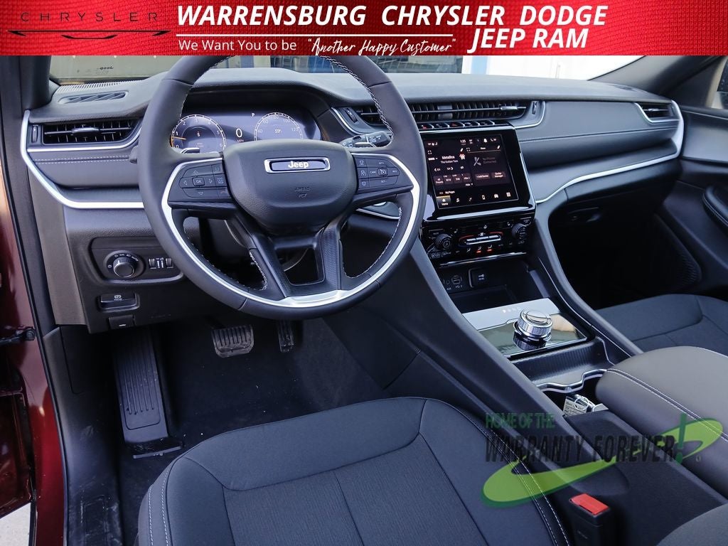 2026 Jeep Grand Cherokee GRAND CHEROKEE LAREDO X 4X4