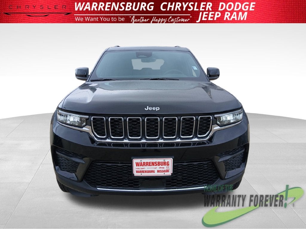 2027 Jeep Grand Cherokee GRAND CHEROKEE LAREDO 4X4