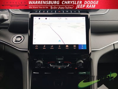 2027 Jeep Grand Cherokee GRAND CHEROKEE LAREDO 4X4