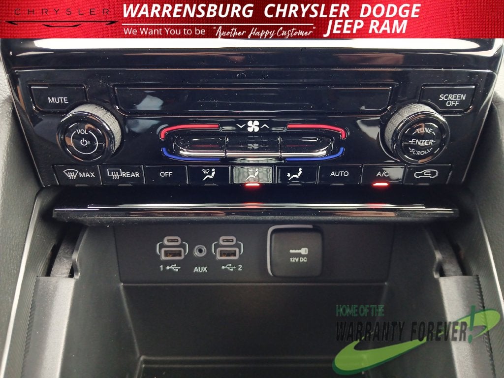 2027 Jeep Grand Cherokee GRAND CHEROKEE LAREDO 4X4
