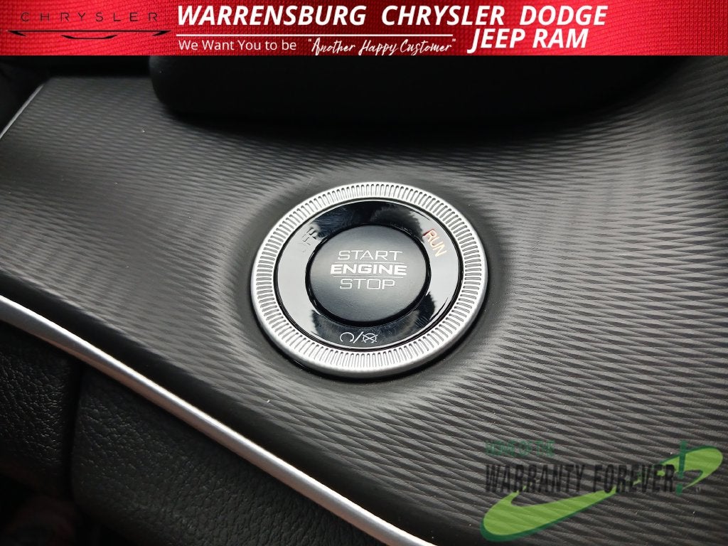 2027 Jeep Grand Cherokee GRAND CHEROKEE LAREDO 4X4