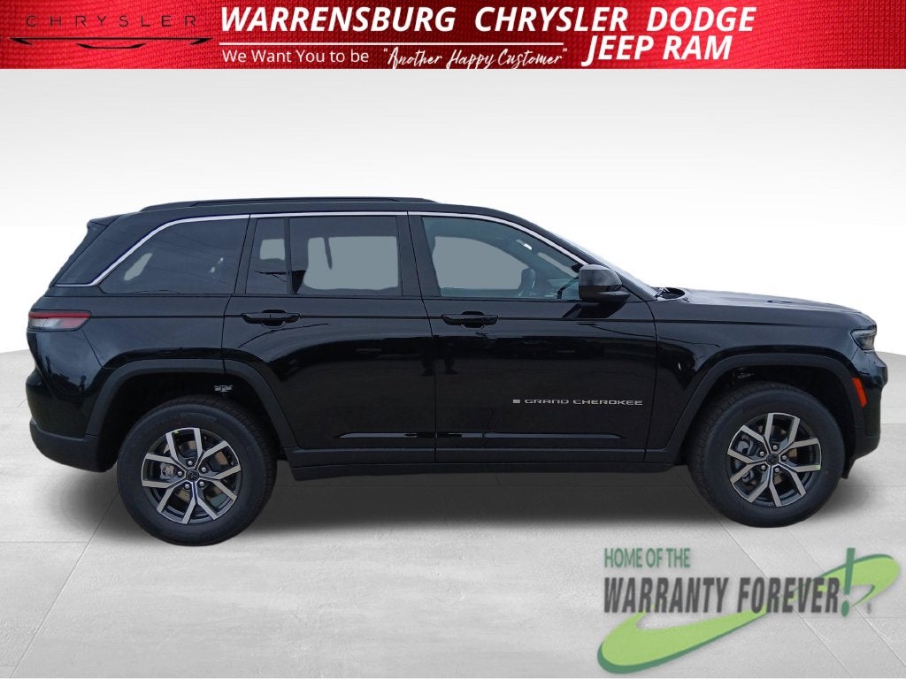 2027 Jeep Grand Cherokee GRAND CHEROKEE LAREDO 4X4
