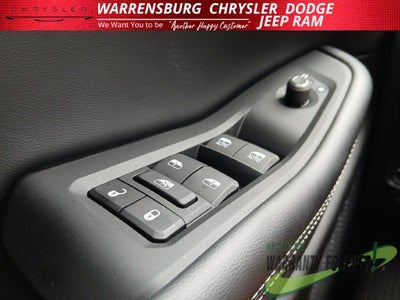 2027 Jeep Grand Cherokee GRAND CHEROKEE LAREDO 4X4