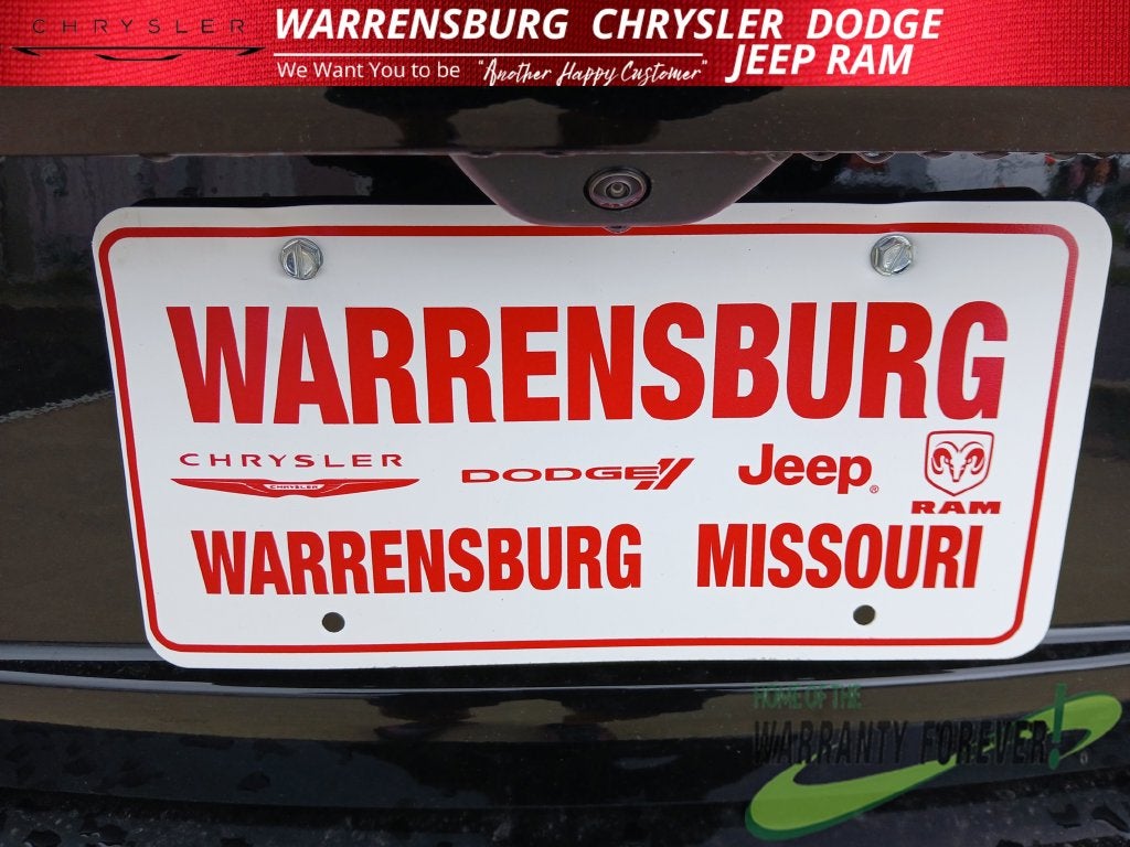 2027 Jeep Grand Cherokee GRAND CHEROKEE LAREDO 4X4