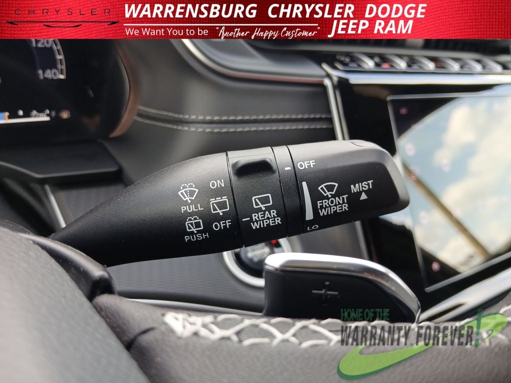 2026 Jeep Grand Cherokee GRAND CHEROKEE LAREDO 4X4