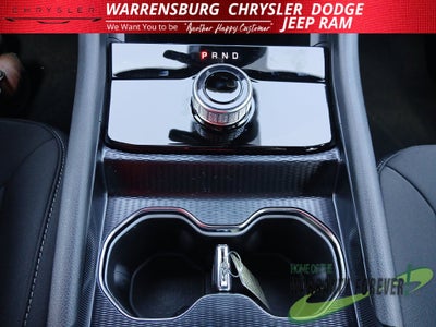 2027 Jeep Grand Cherokee GRAND CHEROKEE LAREDO 4X4