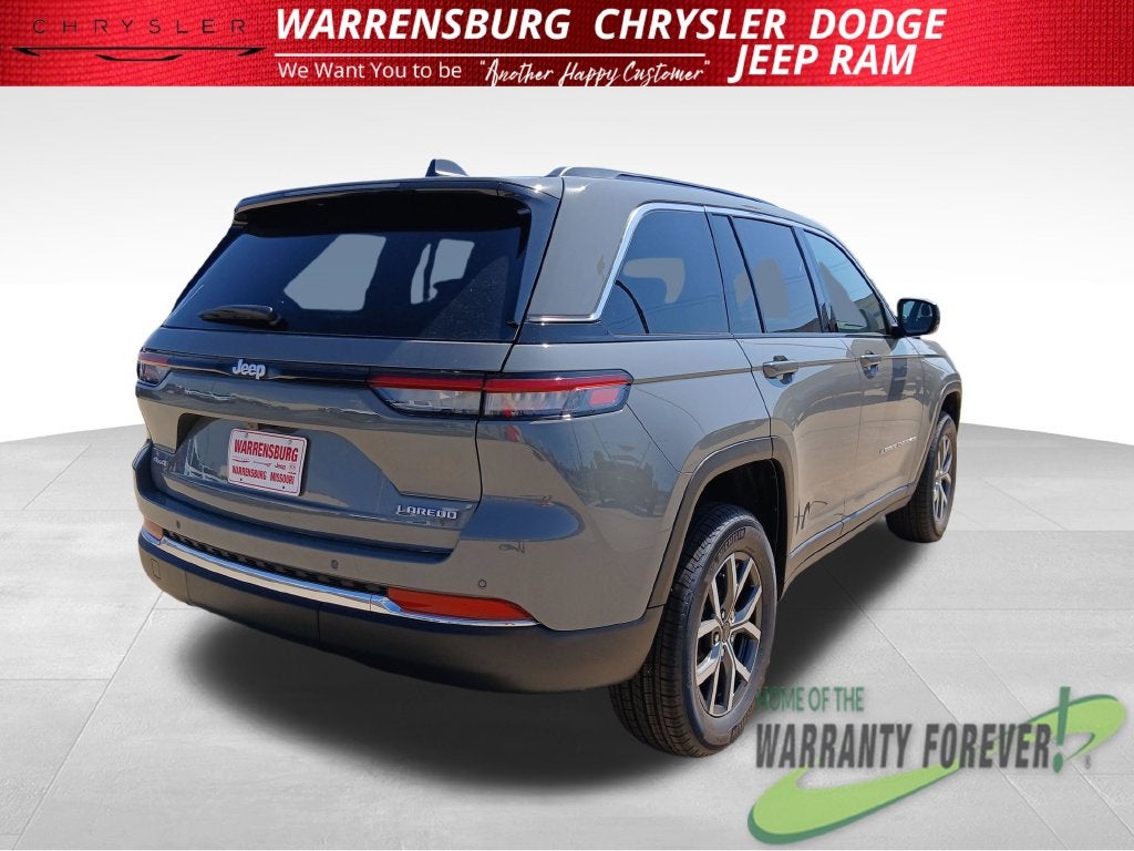 2027 Jeep Grand Cherokee GRAND CHEROKEE LAREDO 4X4