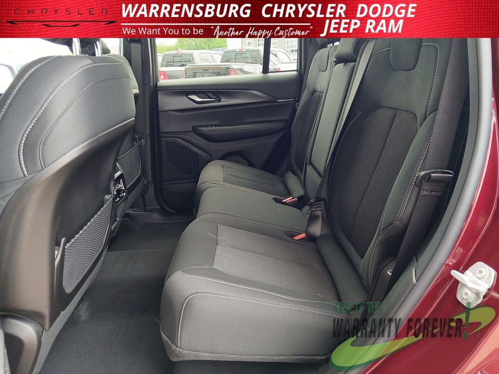 2026 Jeep Grand Cherokee GRAND CHEROKEE LAREDO 4X4