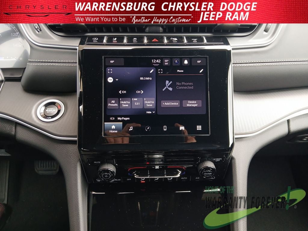 2026 Jeep Grand Cherokee GRAND CHEROKEE LAREDO 4X4