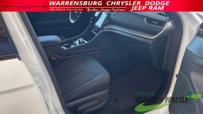 2027 Jeep Grand Cherokee Laredo X