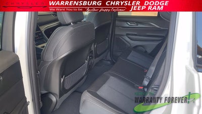 2027 Jeep Grand Cherokee Laredo X