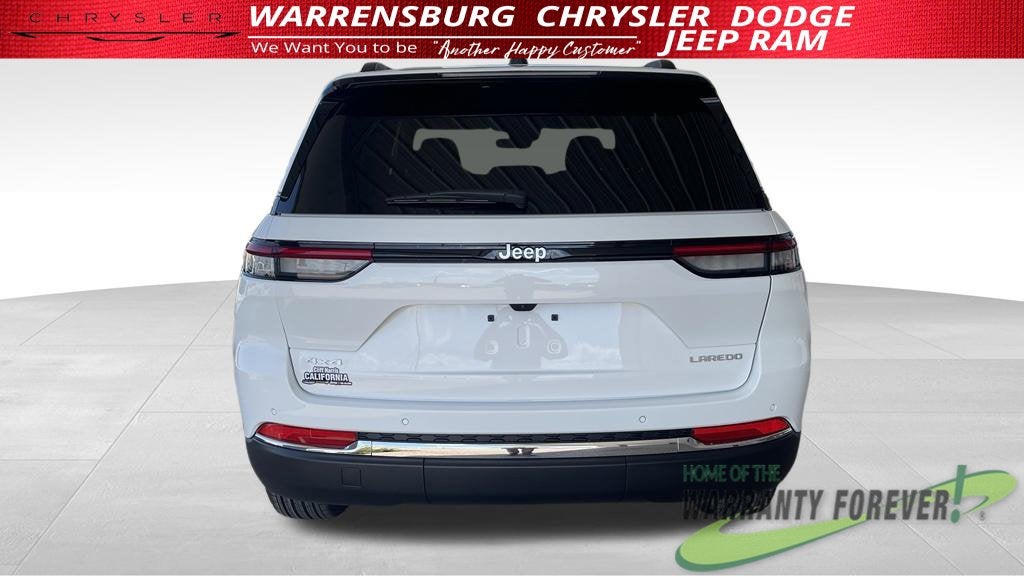 2027 Jeep Grand Cherokee Laredo X