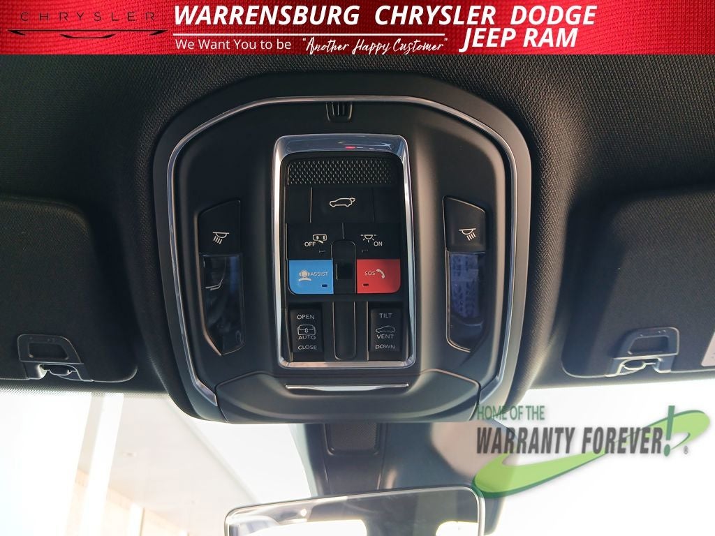 2026 Jeep Grand Cherokee GRAND CHEROKEE LAREDO X 4X4