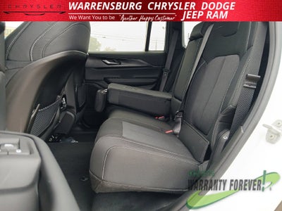 2027 Jeep Grand Cherokee GRAND CHEROKEE LAREDO 4X4