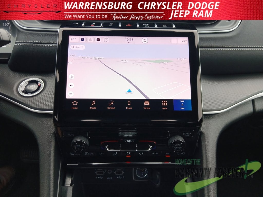 2027 Jeep Grand Cherokee GRAND CHEROKEE LAREDO 4X4