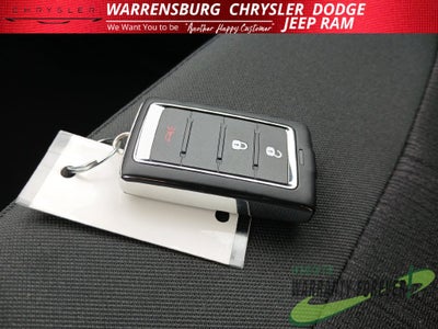 2027 Jeep Grand Cherokee GRAND CHEROKEE LAREDO 4X4