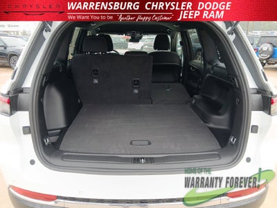 2027 Jeep Grand Cherokee GRAND CHEROKEE LAREDO 4X4