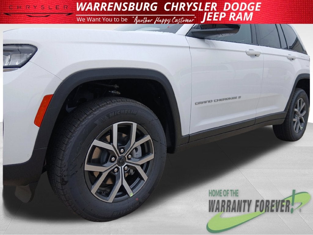 2027 Jeep Grand Cherokee GRAND CHEROKEE LAREDO 4X4