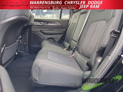 2027 Jeep Grand Cherokee GRAND CHEROKEE LAREDO X 4X4