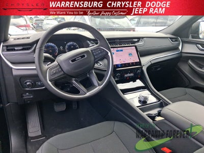 2027 Jeep Grand Cherokee GRAND CHEROKEE LAREDO X 4X4