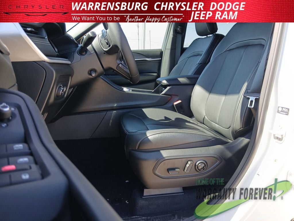 2027 Jeep Grand Cherokee Limited Reserve