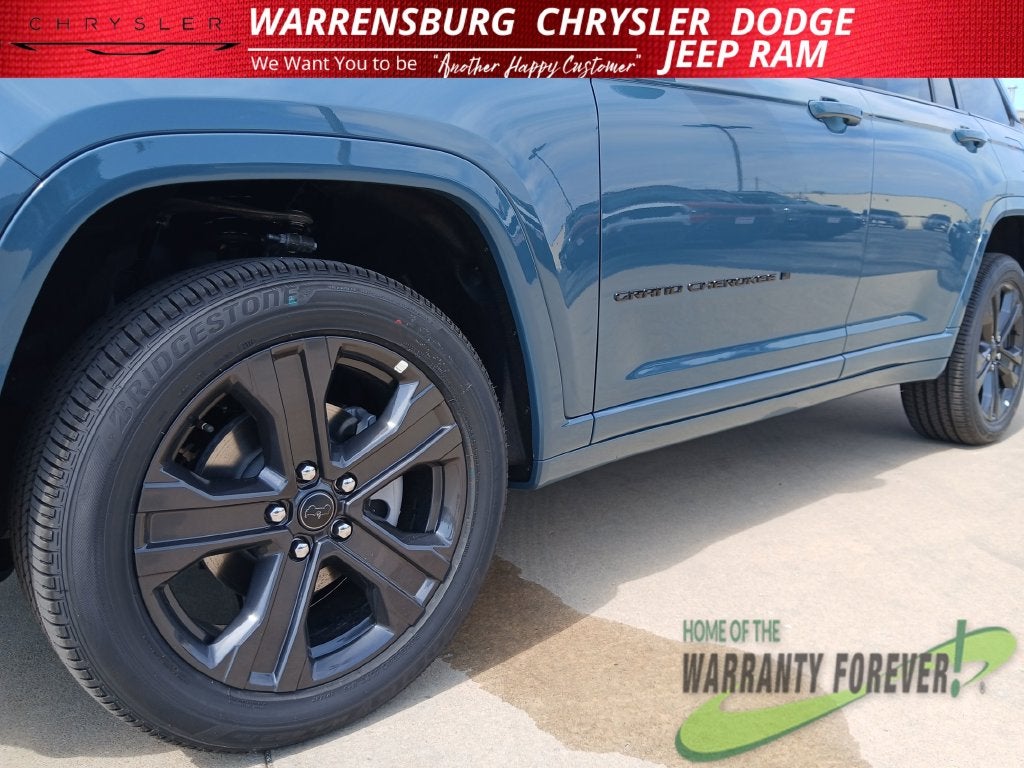 2027 Jeep Grand Cherokee GRAND CHEROKEE LIMITED RESERVE 4X4