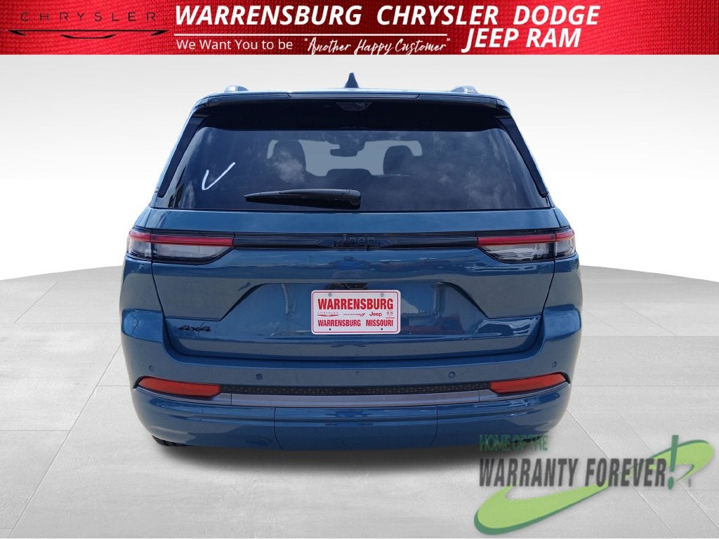 2027 Jeep Grand Cherokee GRAND CHEROKEE LIMITED RESERVE 4X4