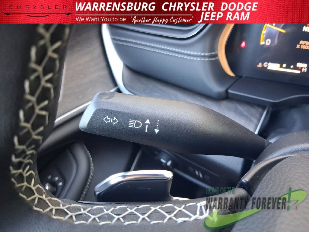 2027 Jeep Grand Cherokee GRAND CHEROKEE LIMITED RESERVE 4X4