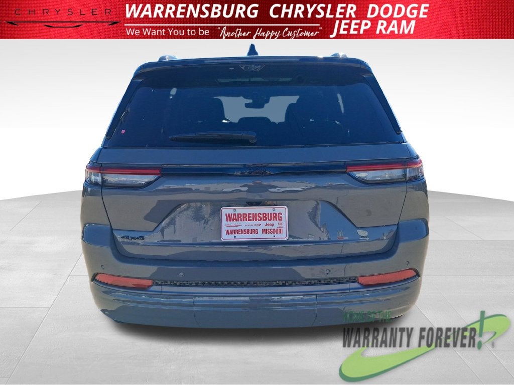 2027 Jeep Grand Cherokee GRAND CHEROKEE LIMITED RESERVE 4X4