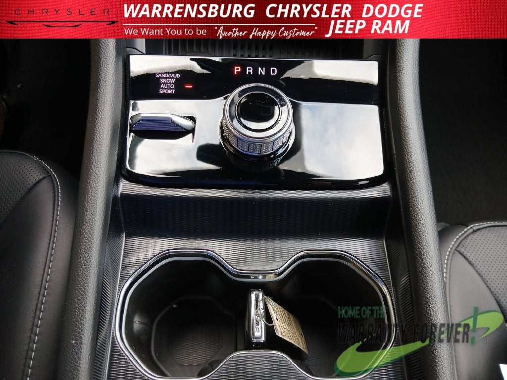 2027 Jeep Grand Cherokee GRAND CHEROKEE LIMITED RESERVE 4X4