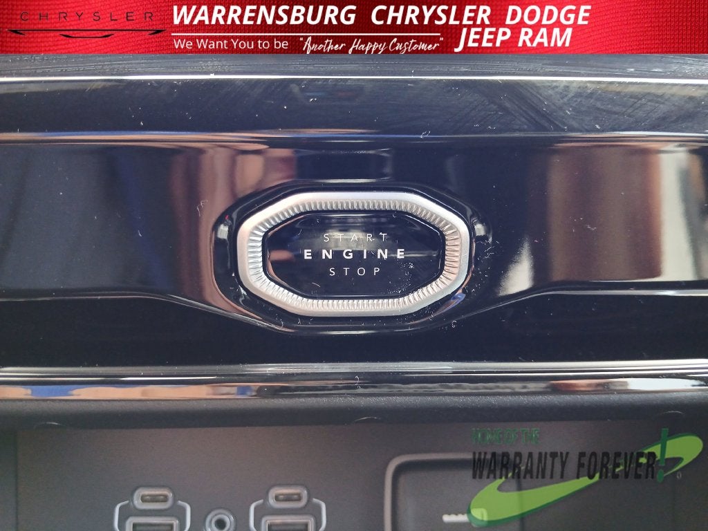 2027 Jeep Grand Cherokee GRAND CHEROKEE LIMITED RESERVE 4X4