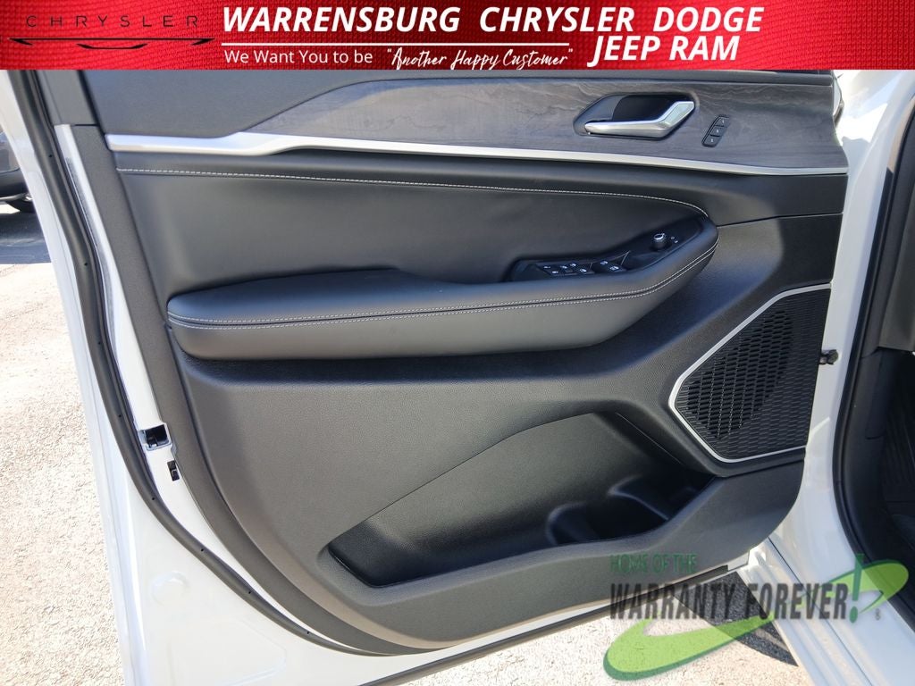 2026 Jeep Grand Cherokee GRAND CHEROKEE LIMITED RESERVE 4X4