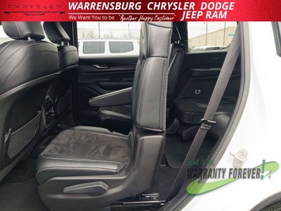 2023 Jeep Grand Cherokee L Altitude 4x4