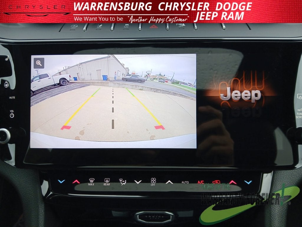 2027 Jeep Grand Cherokee GRAND CHEROKEE L LAREDO ALTITUDE 4X4