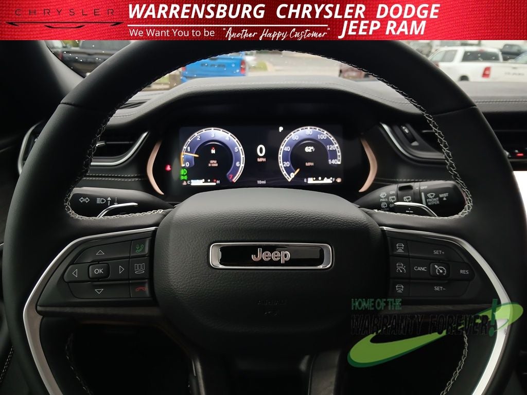 2025 Jeep Grand Cherokee GRAND CHEROKEE L LIMITED 4X4