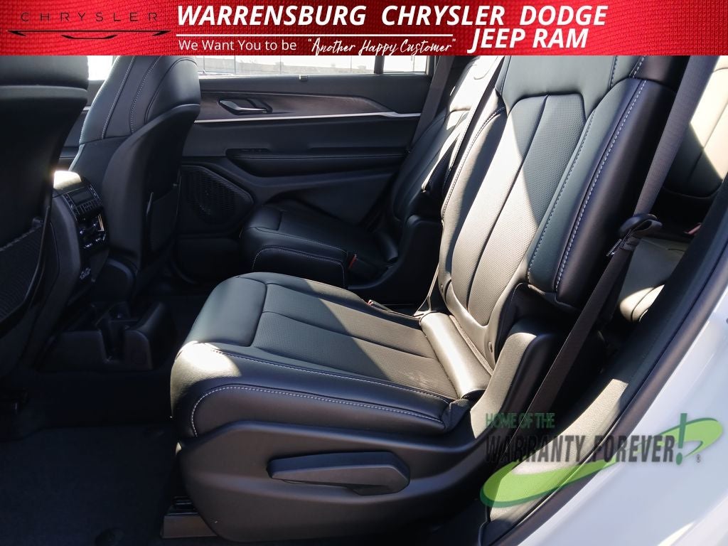 2025 Jeep Grand Cherokee GRAND CHEROKEE L LIMITED 4X4