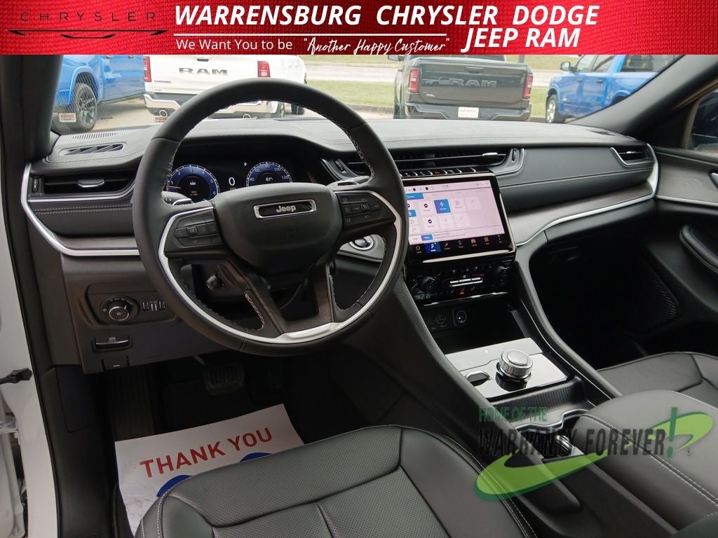 2025 Jeep Grand Cherokee GRAND CHEROKEE L LIMITED 4X4