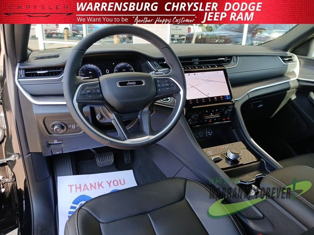 2025 Jeep Grand Cherokee GRAND CHEROKEE L LIMITED 4X4