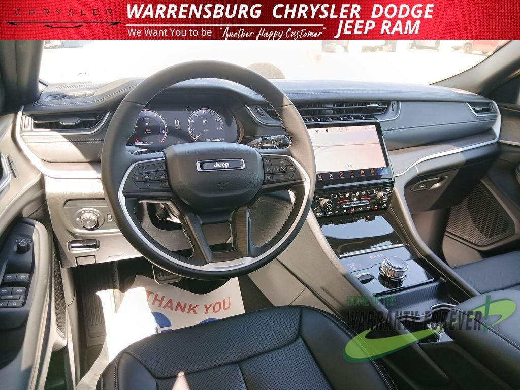 2025 Jeep Grand Cherokee GRAND CHEROKEE L LIMITED 4X4