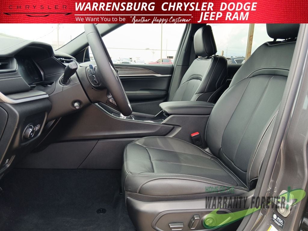 2026 Jeep Grand Cherokee GRAND CHEROKEE L LIMITED RESERVE 4X4