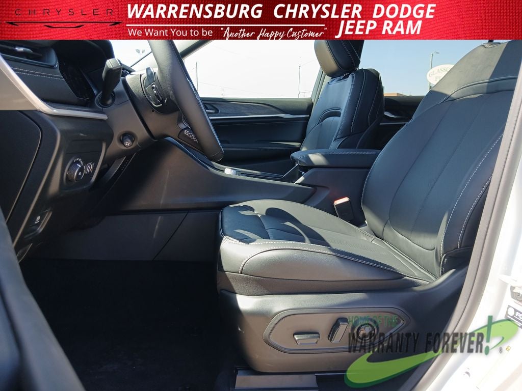 2027 Jeep Grand Cherokee Limited Reserve
