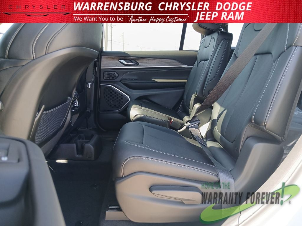 2027 Jeep Grand Cherokee Limited Reserve
